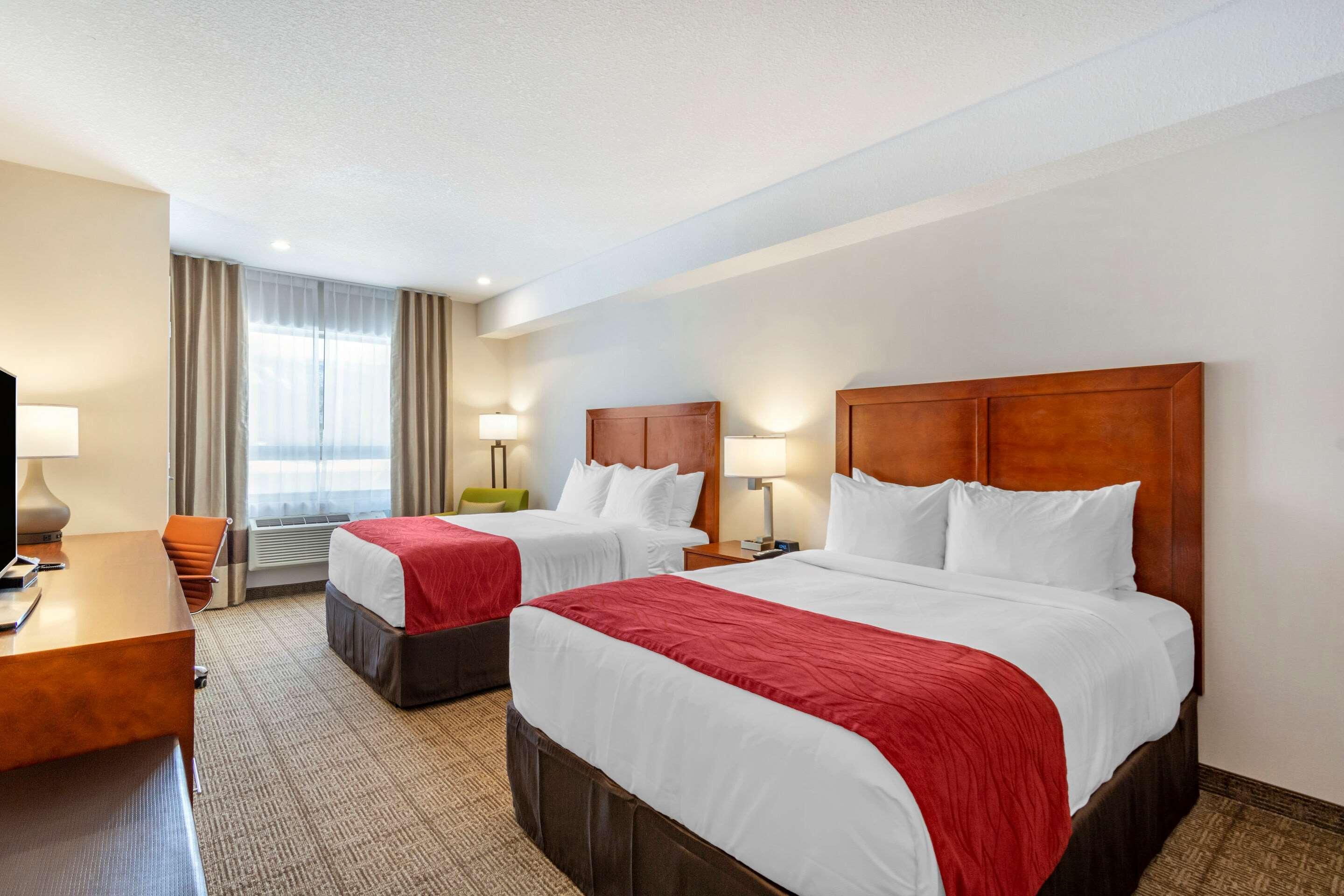 Comfort Inn & Suites Valemount Exteriér fotografie